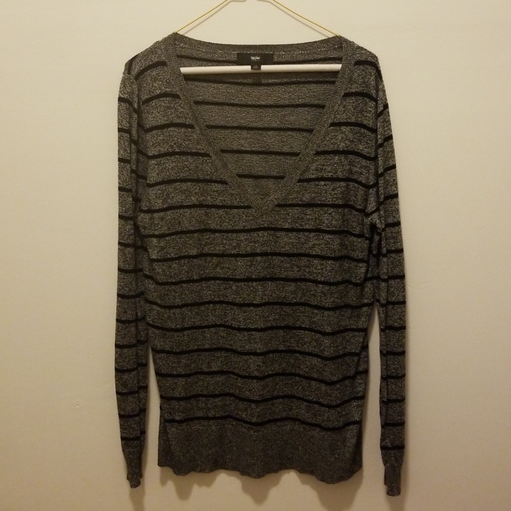 MOSSIMO Sweater light and soft